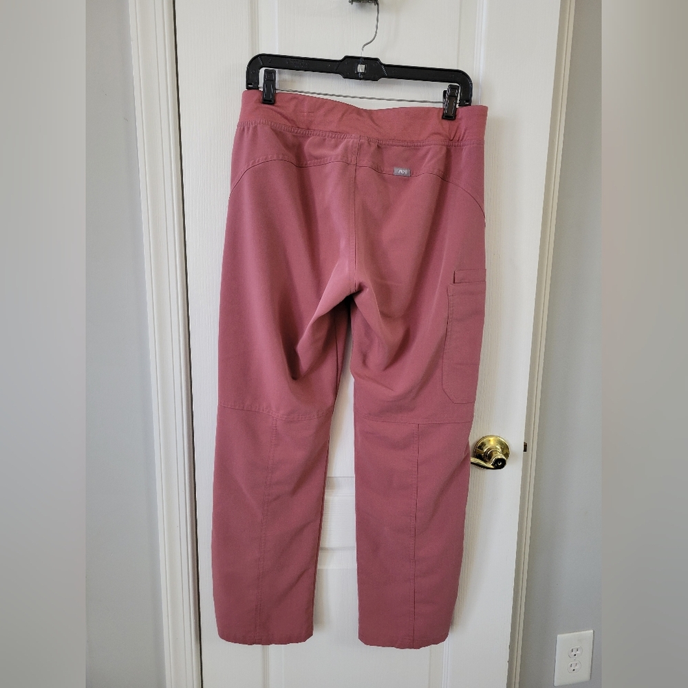 FIGS Scrubs Set Rafeala Oversized Top Kade Pants Mauve Size Medium Petite - Picture 3 of 12